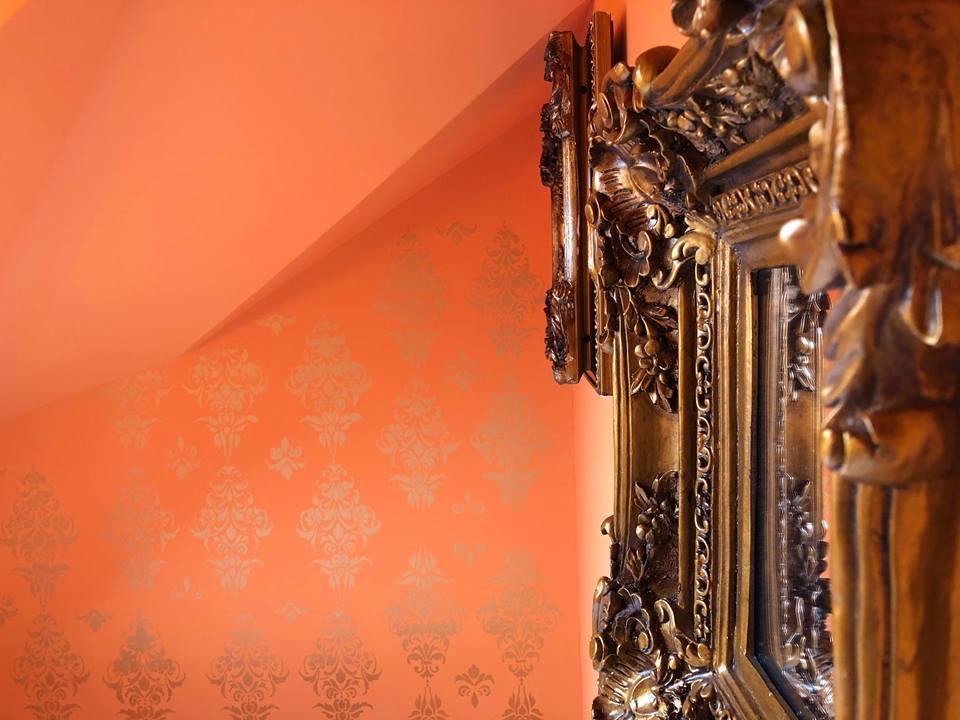 Tulipan Villa Panzio Солнок Екстериор снимка